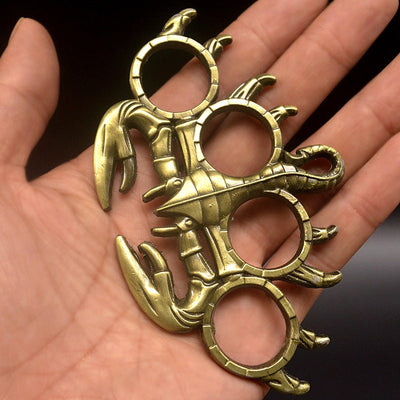 Small Scorpion Knuckle Duster Protective Tool